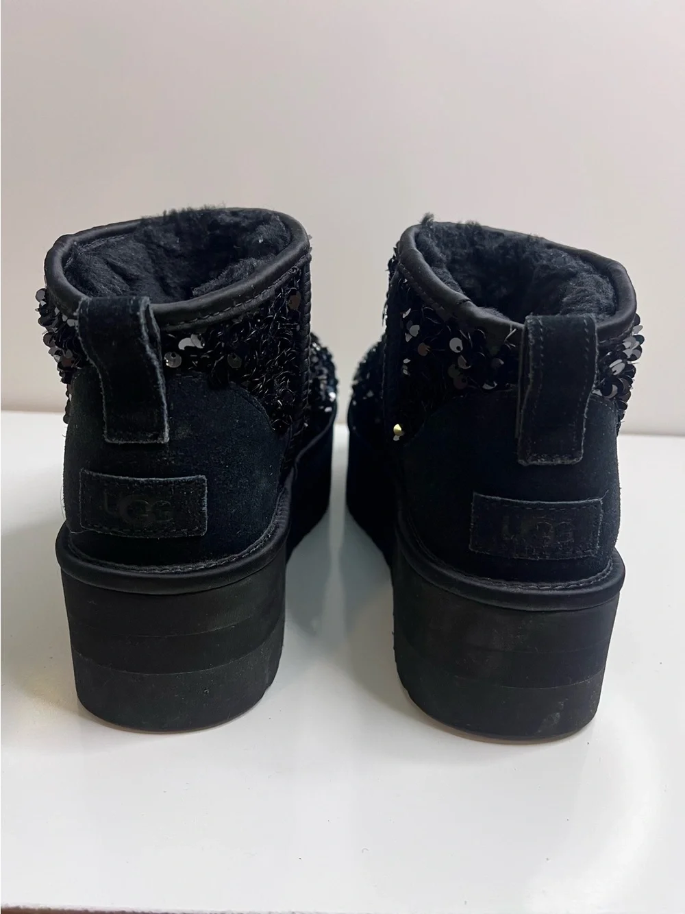 UGG Ultra Mini Chunky Sequin Black Platform Boots Size 9